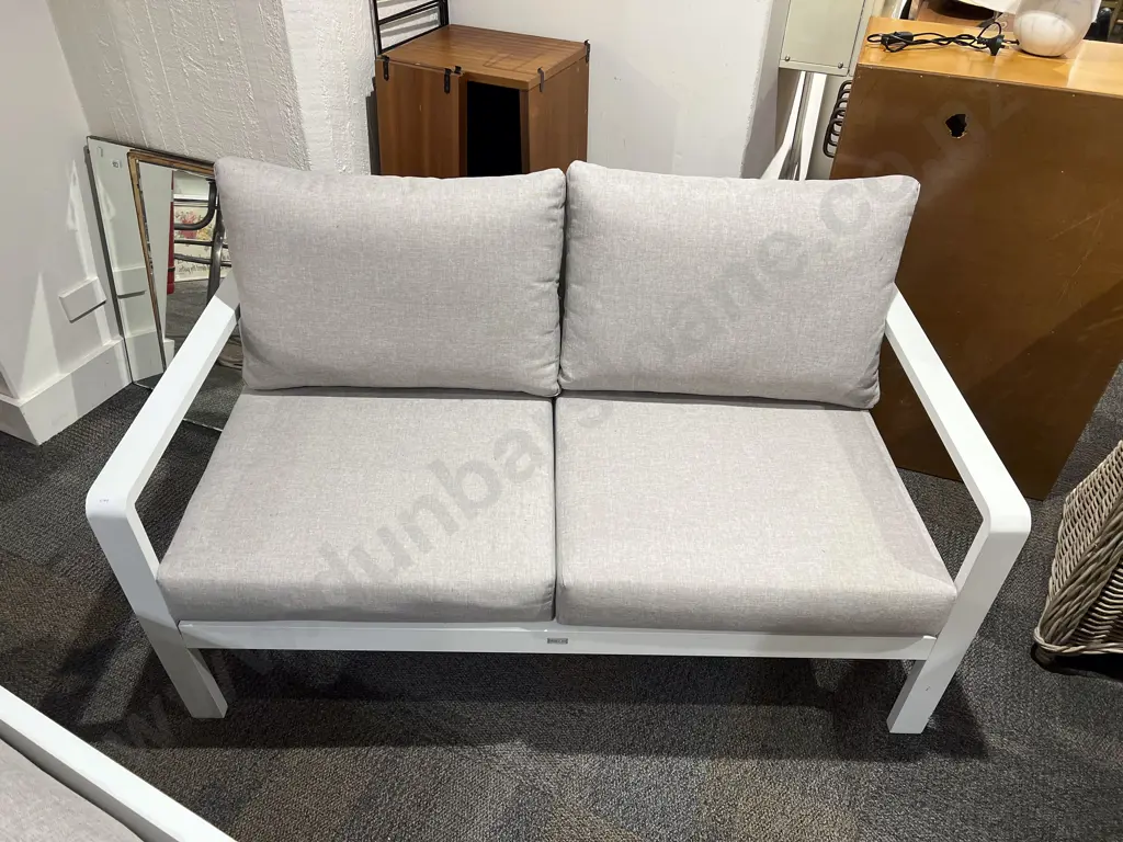 Modern Outdoor Two Pce Sofa Suite Image 1++
