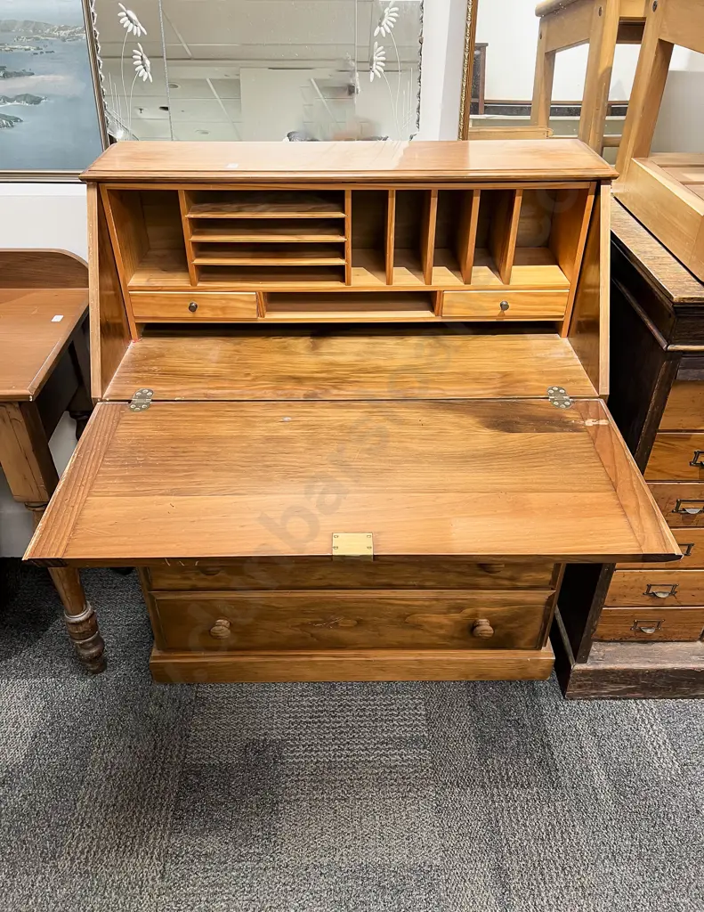 Kauri Four Drawer Writing Bureau Image 1++
