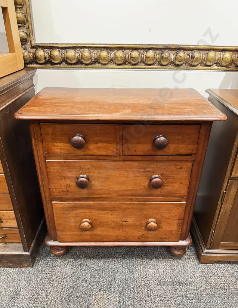 Late 19th Century NZ Colonial Four Drawer Chest of Drawers Image 1++