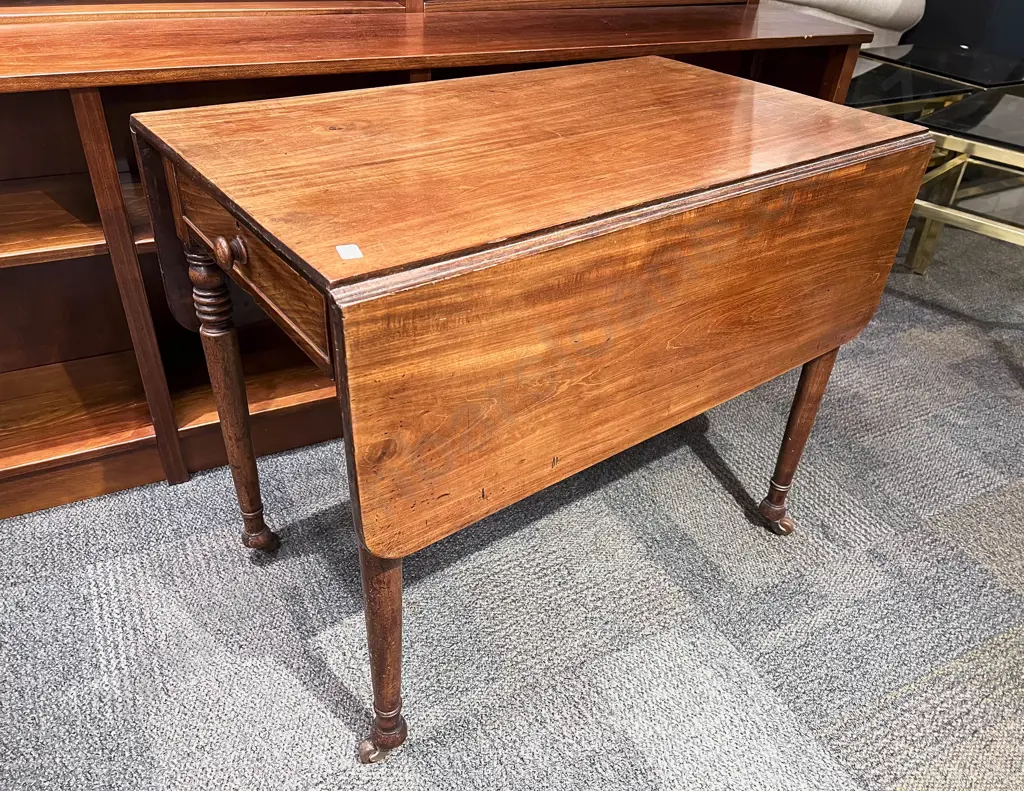 Victorian Mahogany Dropside Single Drawer Table Image 1++