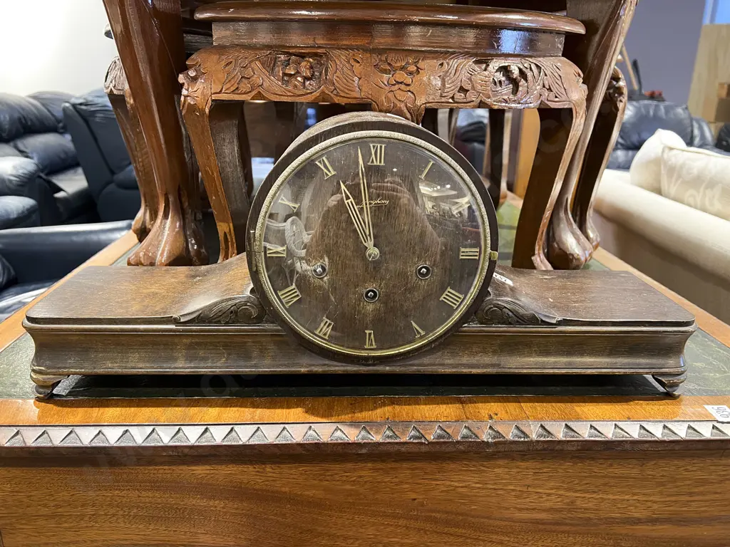 Mahogany Mantel Clock Image 1++