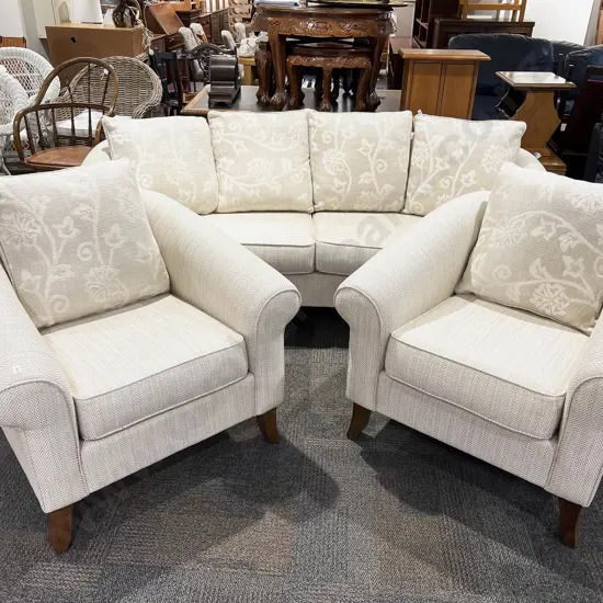 Modern Upholstered Three Pce Lounge Suite
