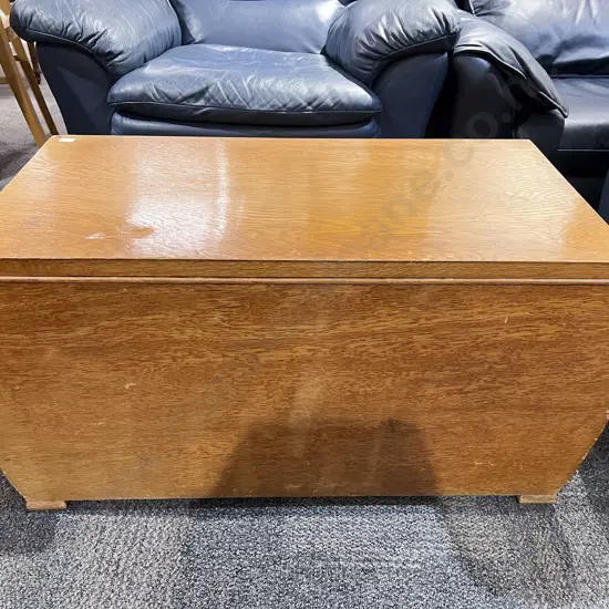 Oak Blanket Chest