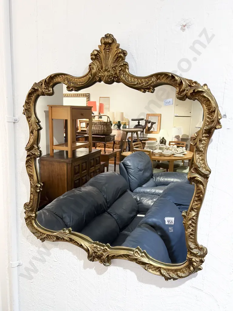 Gilt Framed Wall Mirror Image 1++