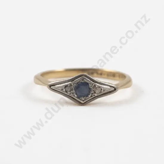 Vintage 18ct Three Stone Diamond and Sapphire Ring