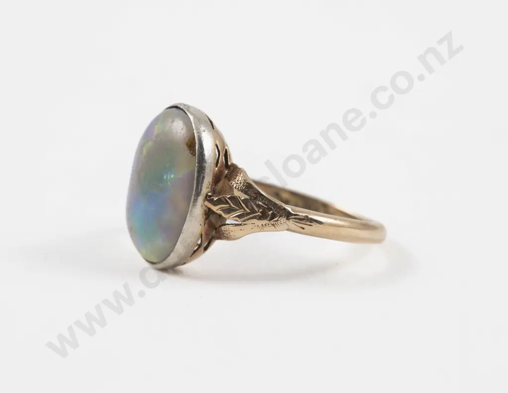 Victorian 15ct Single Stone Opal Ring Image 1++