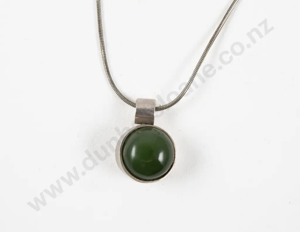S/S Single Stone Jade Pendant Image 1++