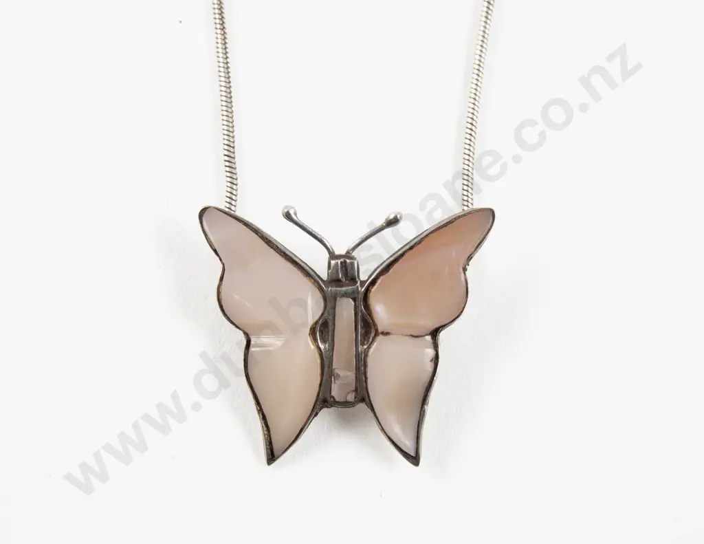 Mexican .925 Silver Pink MOP Butterfly Pendant Image 1++