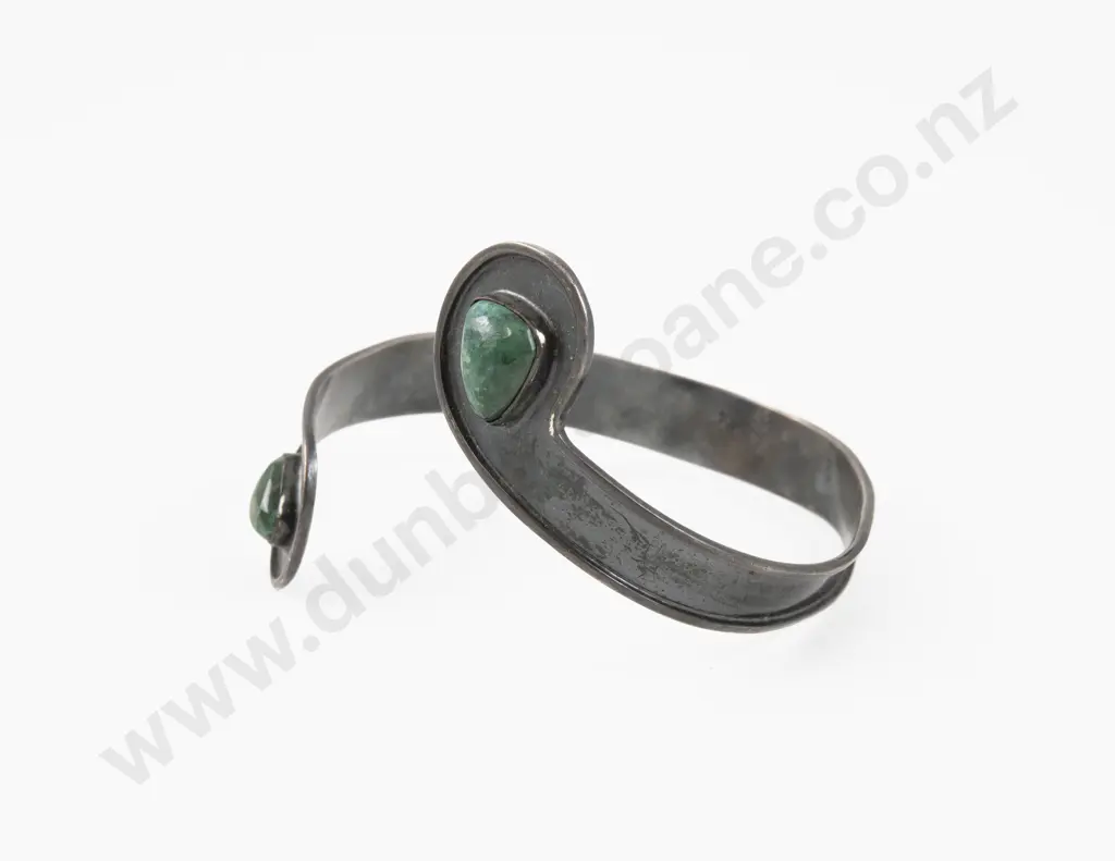 .935 Silver Two Green Gem Stone Cuff Bangle Image 1++