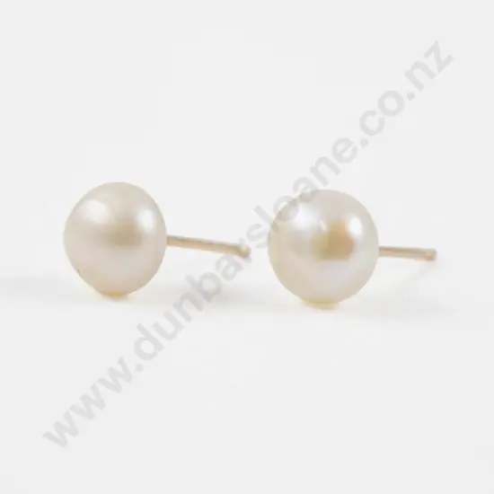 Pair 14ct Single Cultured Pearl Stud Earrings