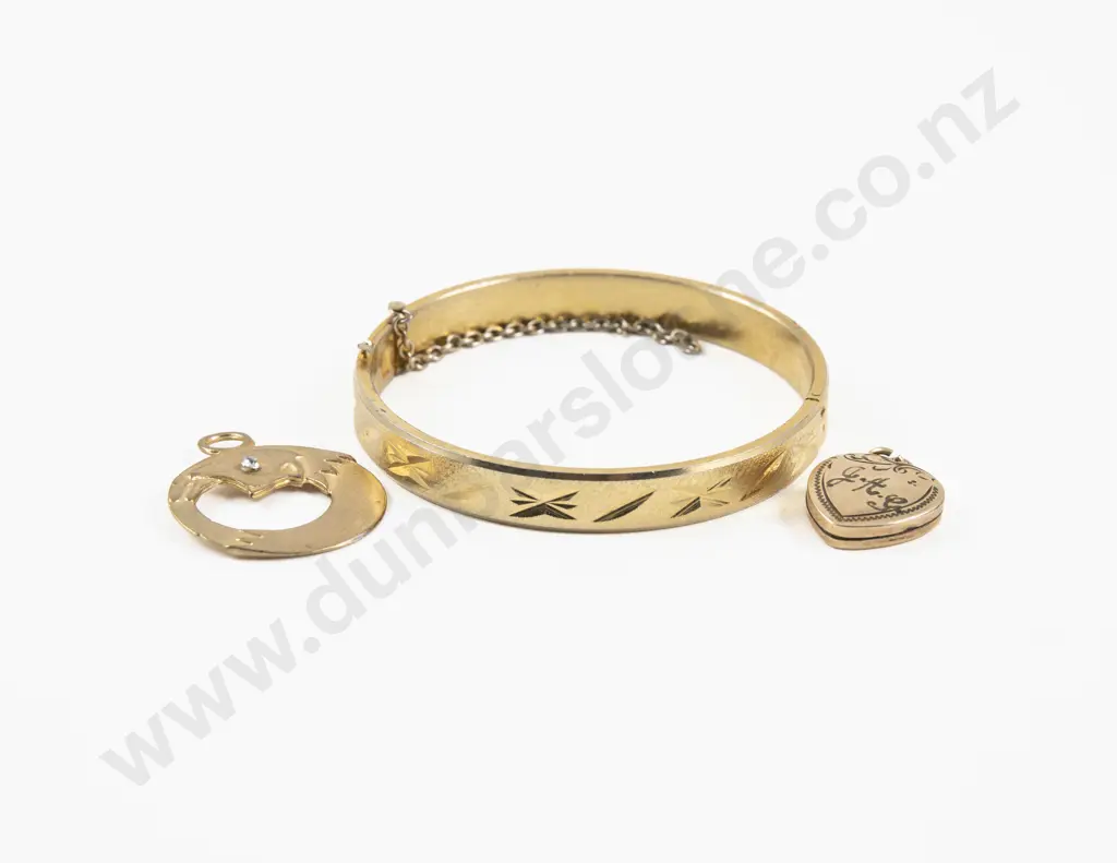 18ct Gold Plated Engraved Hinged Snap Bangle Image 1++