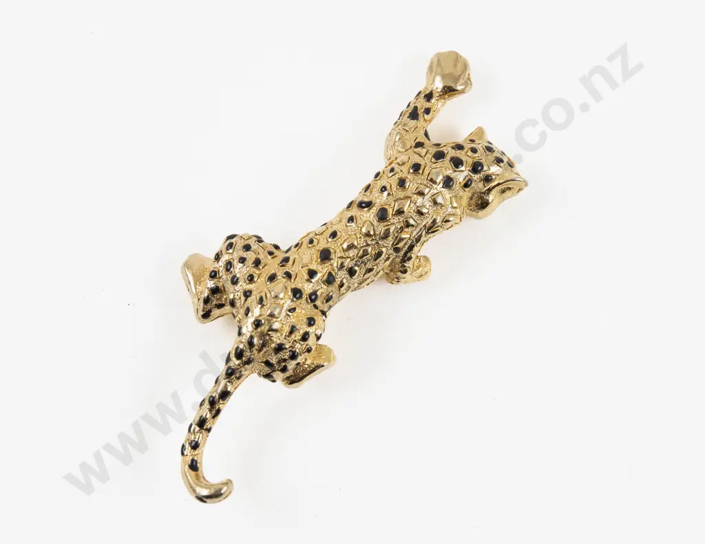 Vintage Gold Plated and Enamel Leopard Brooch Image 1++