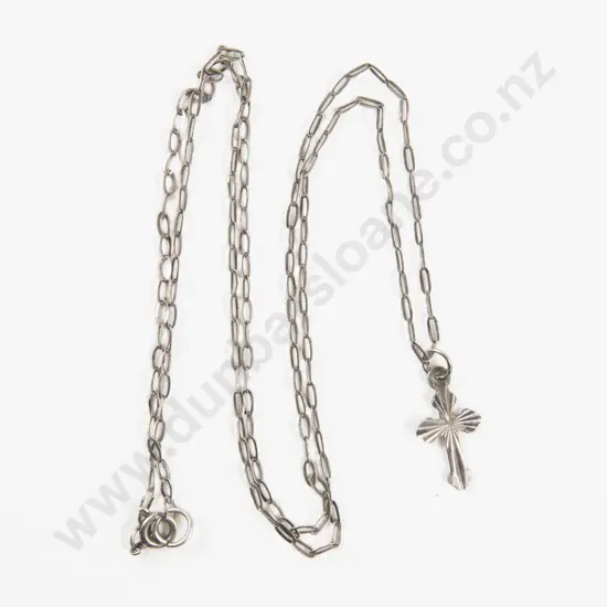 S/S Cross Pendant on Neck Chain