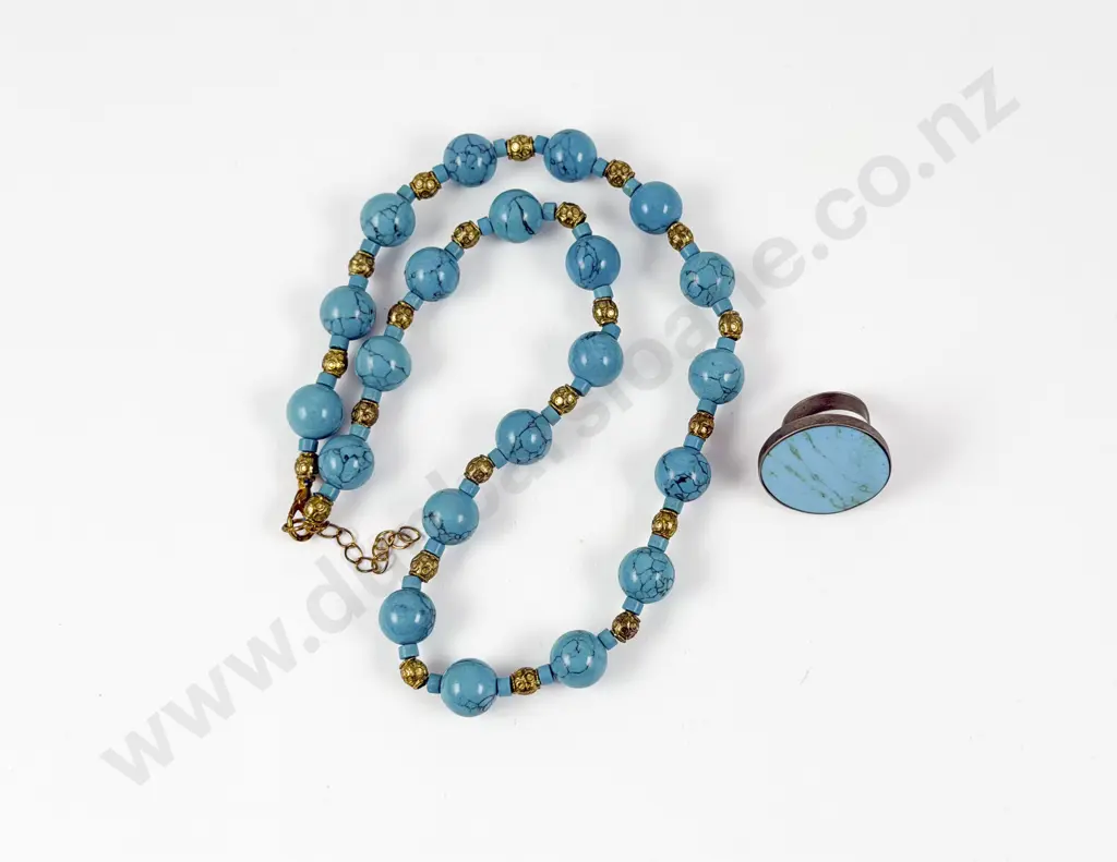 Single Strand Uniform Turquoise Bead Necklace with Ring Image 1++