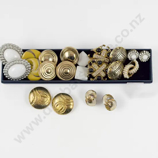 Collection of Assorted Vintage Costume Jewellery Earrings