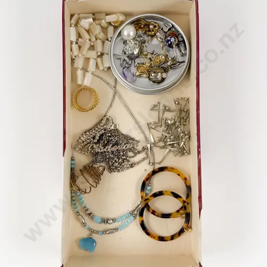 Collection of Assorted Costume Jewellery incl Broken S/S Jewellery