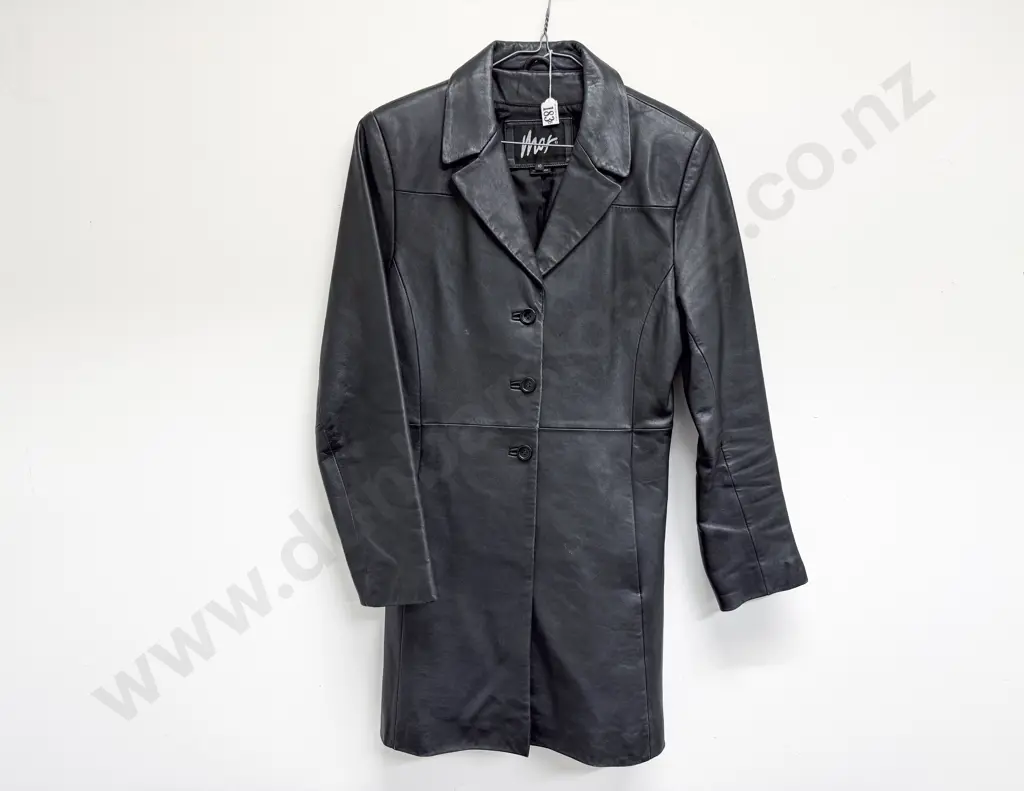 Max Size 10 Ladies Leather Three Quarter Jacket Image 1++