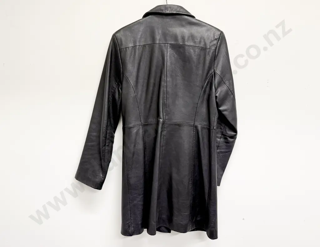 Max Size 10 Ladies Leather Three Quarter Jacket Image 1++
