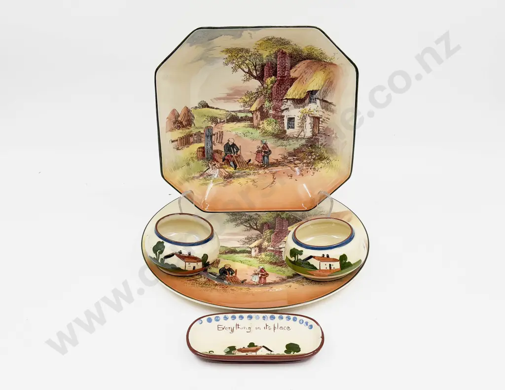 Two Pces of RD and Three Pces of Torquay Ware Image 1++