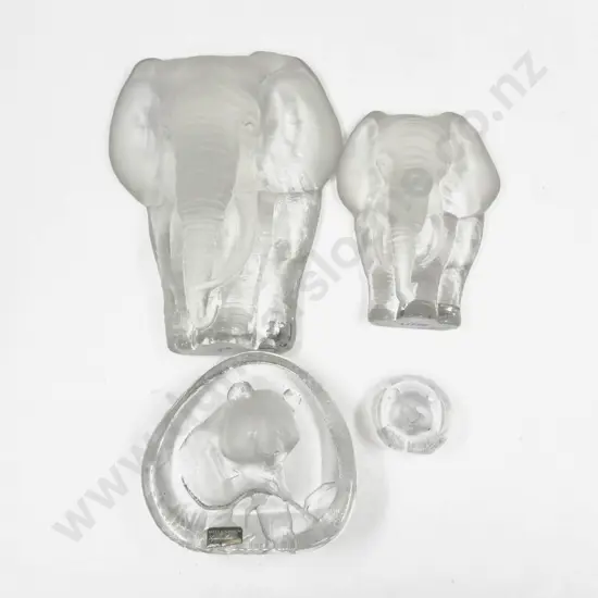 Qty of Mats Jonasson Art Glass Animal Ornaments