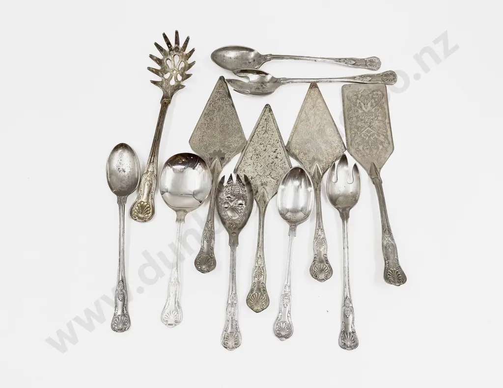 Qty of Assorted Kings Pattern S/P Serving Ware Image 1++