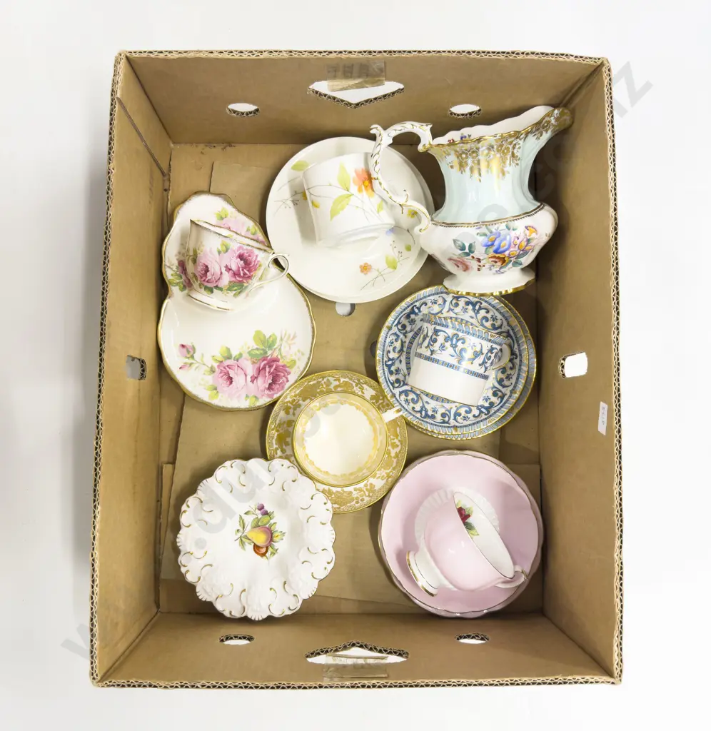 Qty of Assorted Fancy Tea China Image 1++