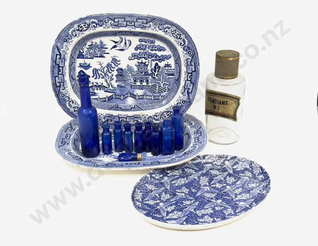 Two Small Willow Pattern Ashets together with Assorted Vintage Glass Bottles Image 1++