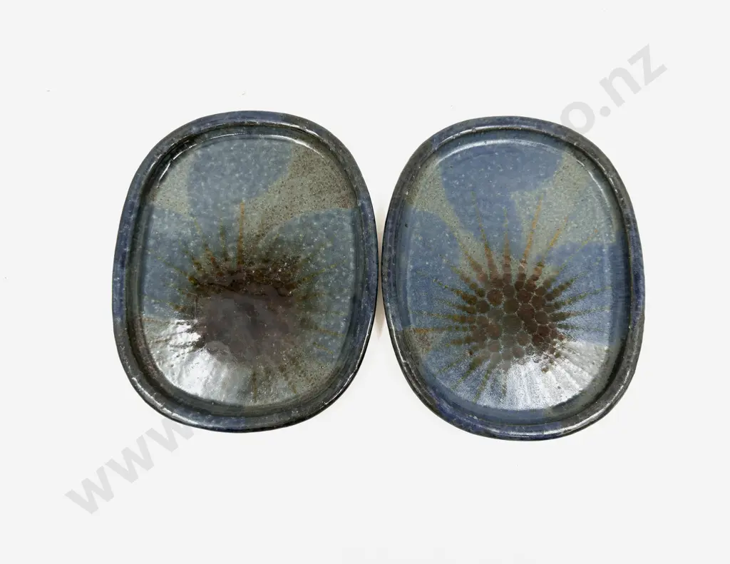 Two Paul Wotherspoon Shallow Pottery Dishes Image 1++