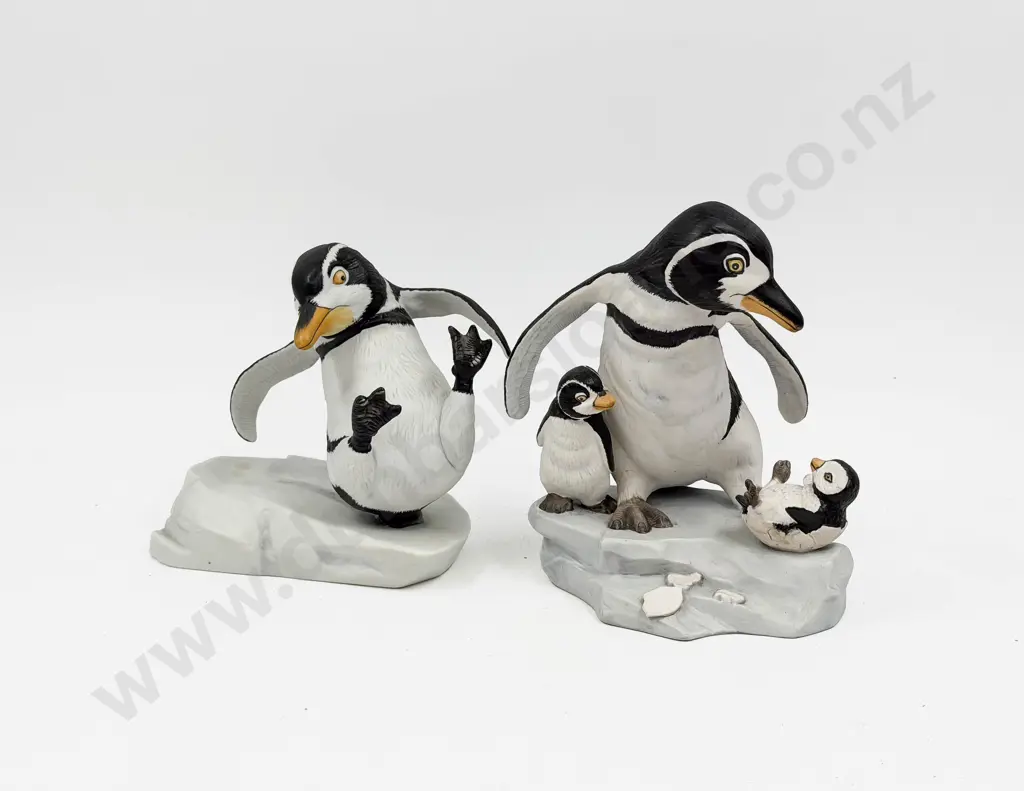 Two Franklin Mint Penguin Group Figures Image 1++