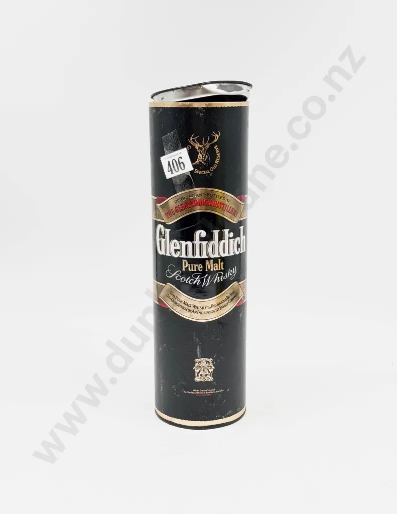Glenfiddich Pure Malt Scotch Whisky in Case Image 1++