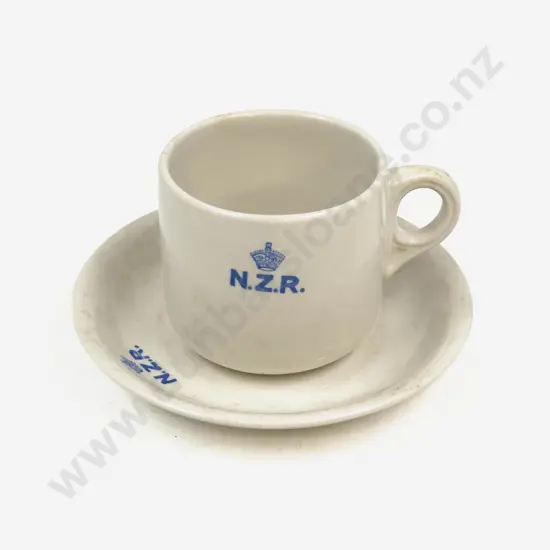 Crown Lynn NZR Cafeteria Teacup & Saucer