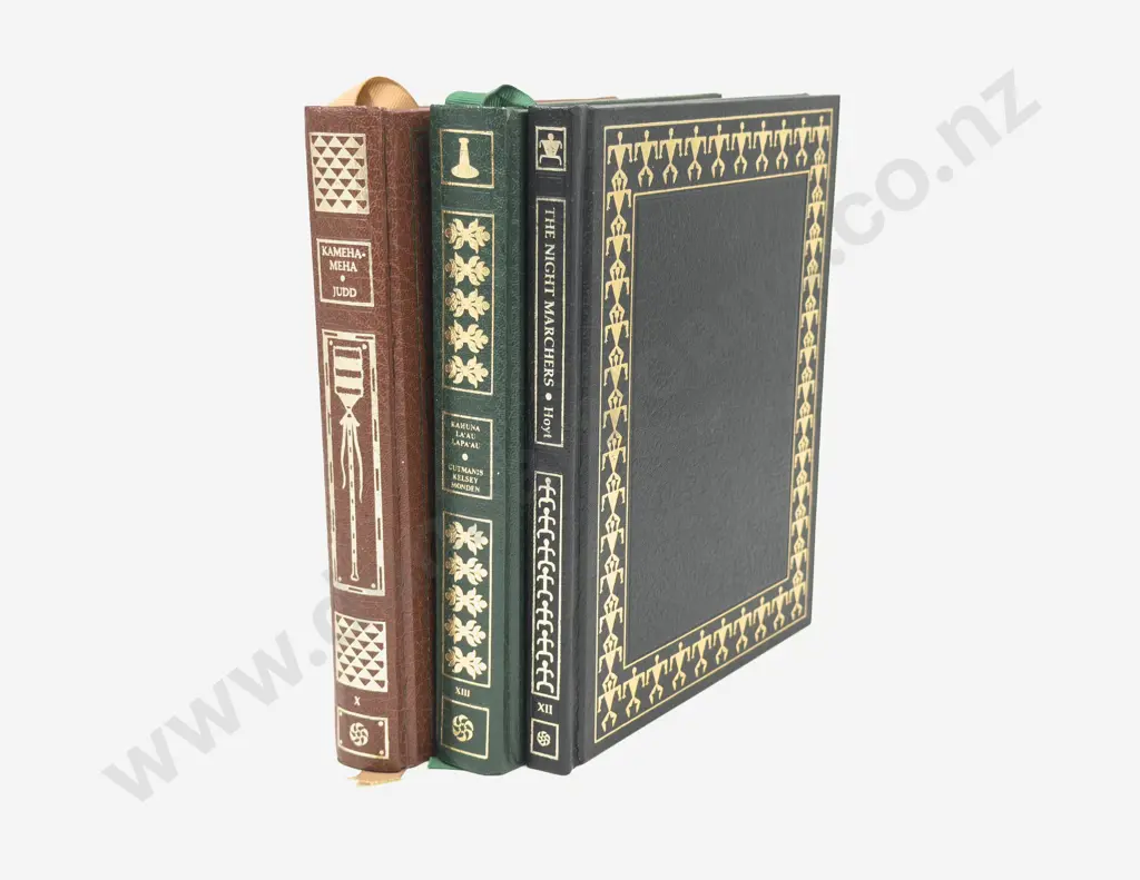 Three Facsimile Editions from the Hawaiian Bicentennial Library Image 1++
