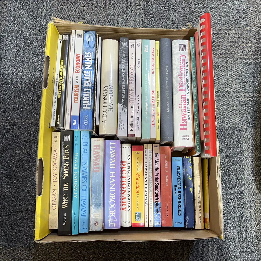Box Lot Assorted Books - Modern Hawaiian Subjects Image 1++