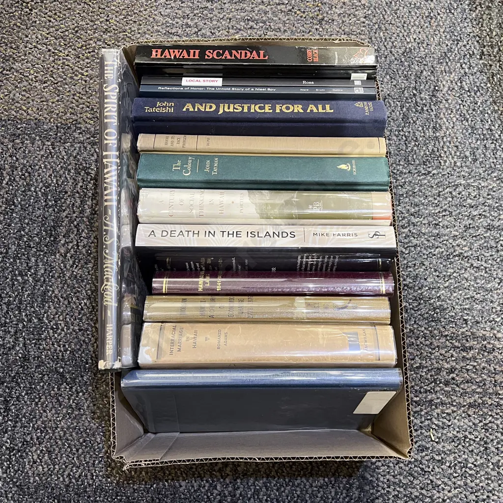Box Assorted Books - Pearl Harbour Image 1++