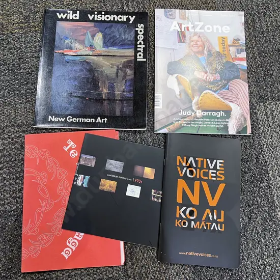 Quantity Art Related Books & Catalogues