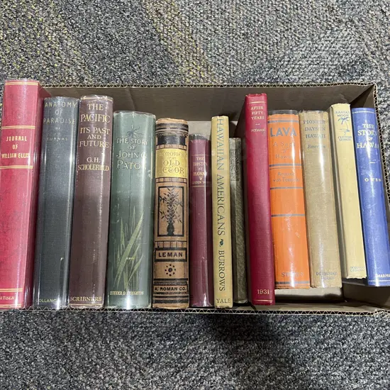 Box Vintage Hawaiian Volumes