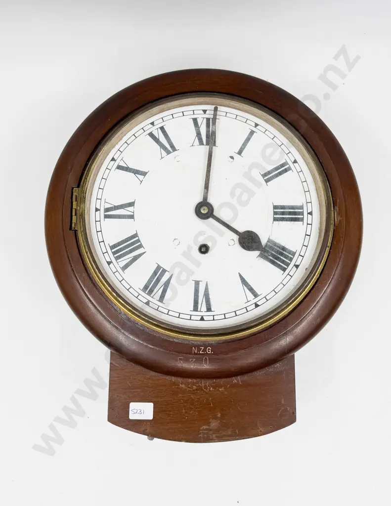 Vintage N.Z.G Station Clock Image 1++