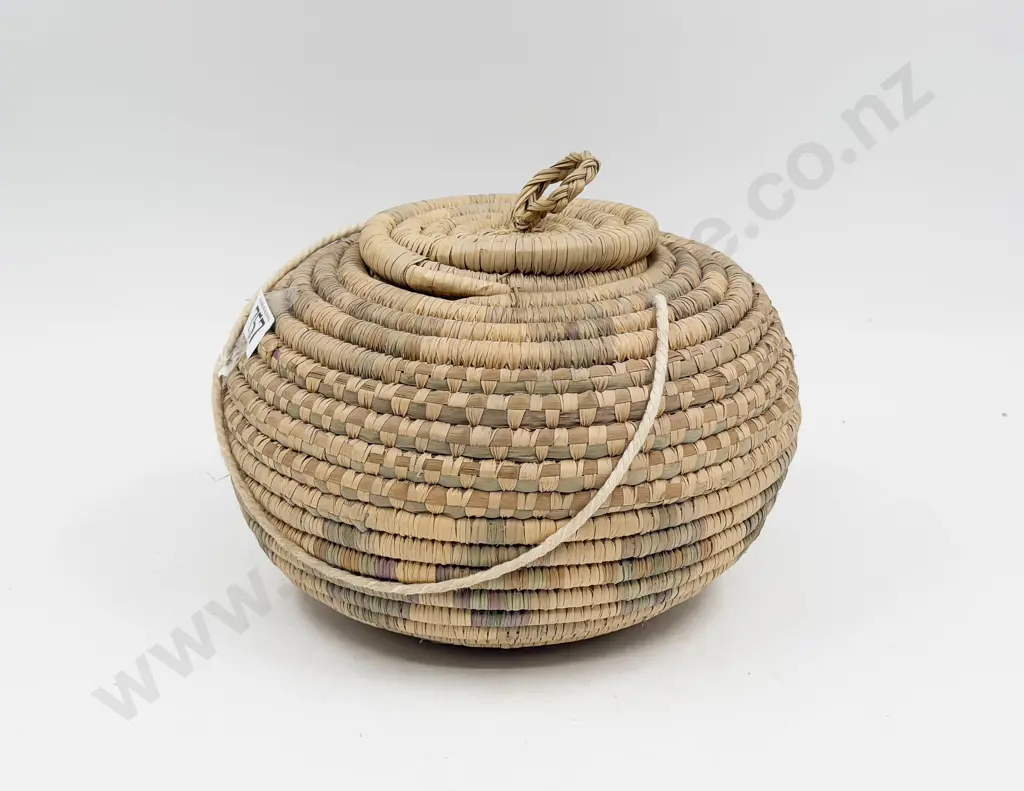 Vintage Woven Fishing Box Image 1++