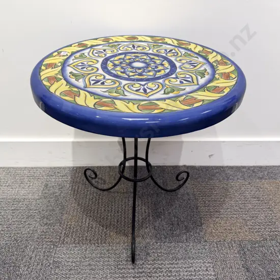 Circular Outdoor Table with Ceramic Top