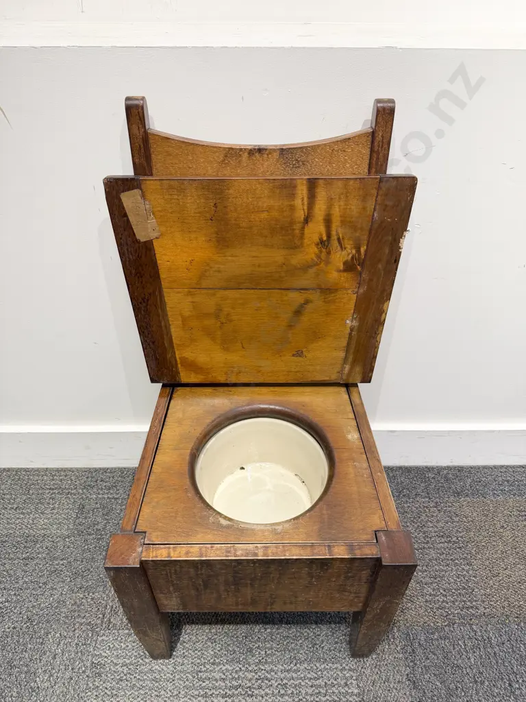 Vintage Commode Chair Image 1++