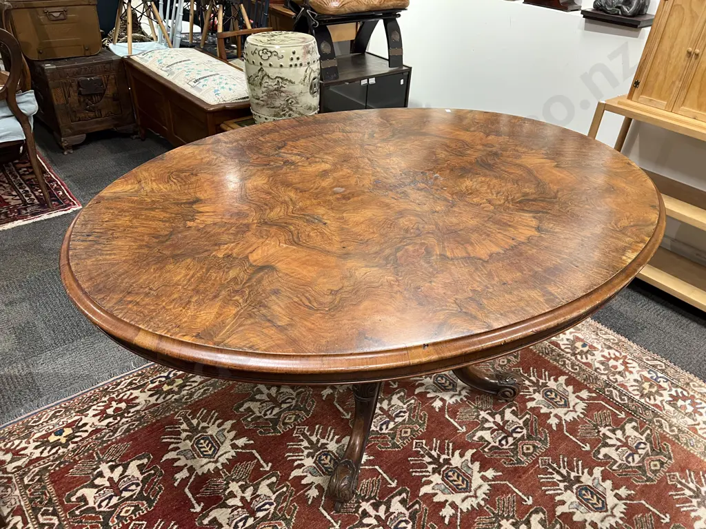 Victorian Burr Walnut Loo Table Image 1++