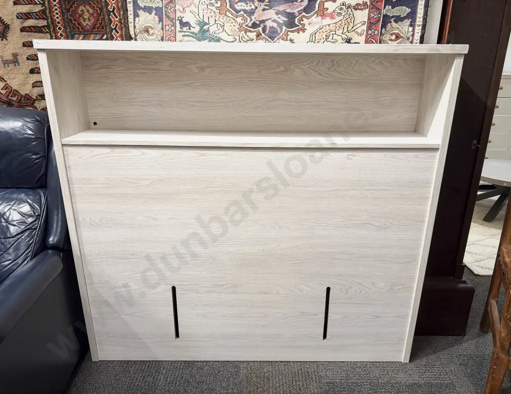 Modern Headboard Image 1++