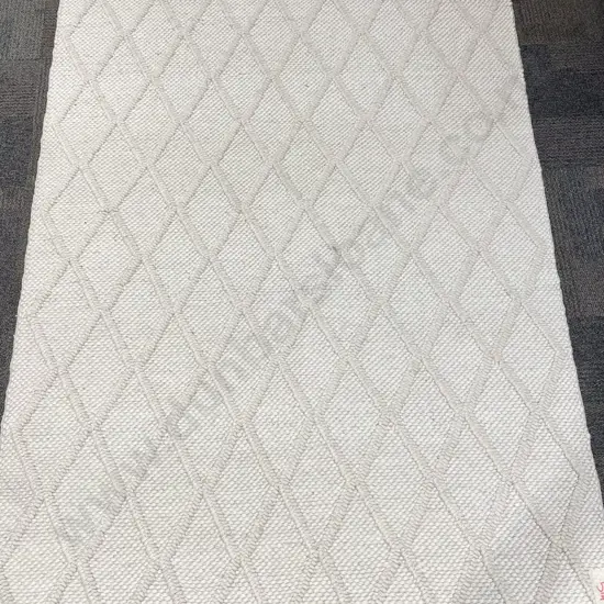 Modern Hand-Knotted Woollen Floor Rug