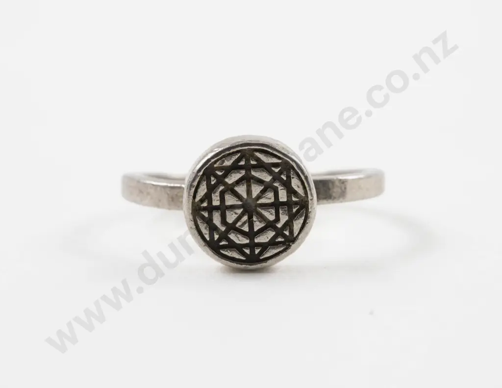 Unidentified NZ Jeweller S/S ''Flower of Life' Grid Ring Image 1++