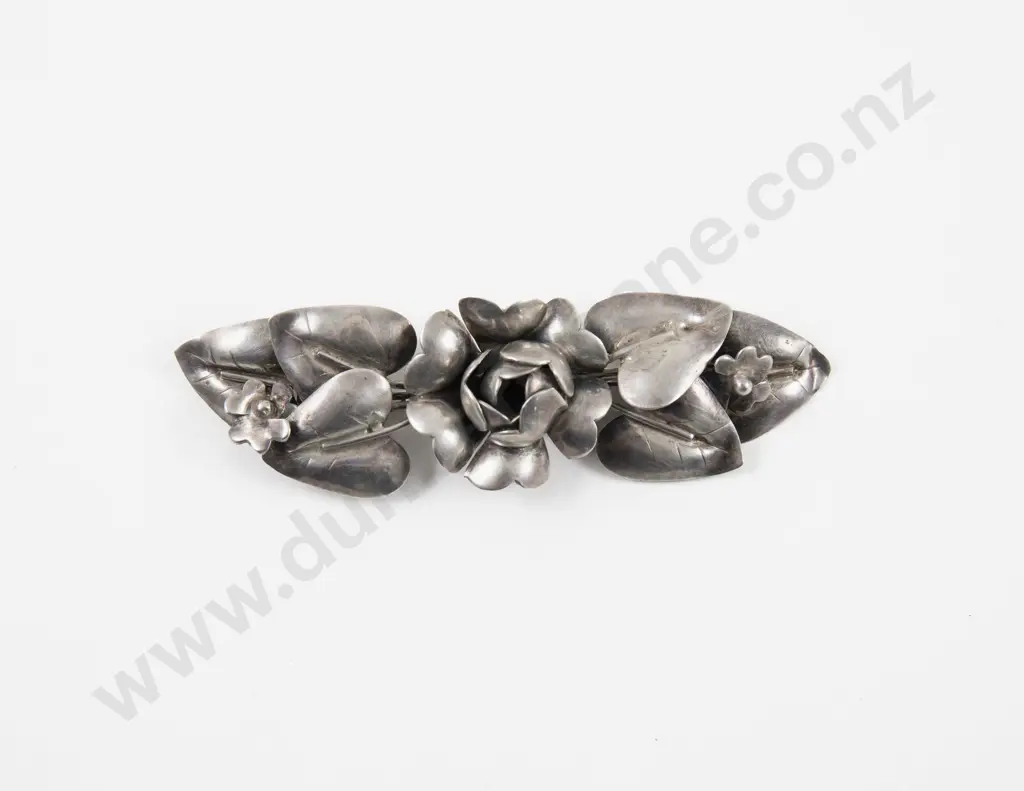 Unidentified NZ Jeweller Handcrafted S/S Floral Brooch Image 1++