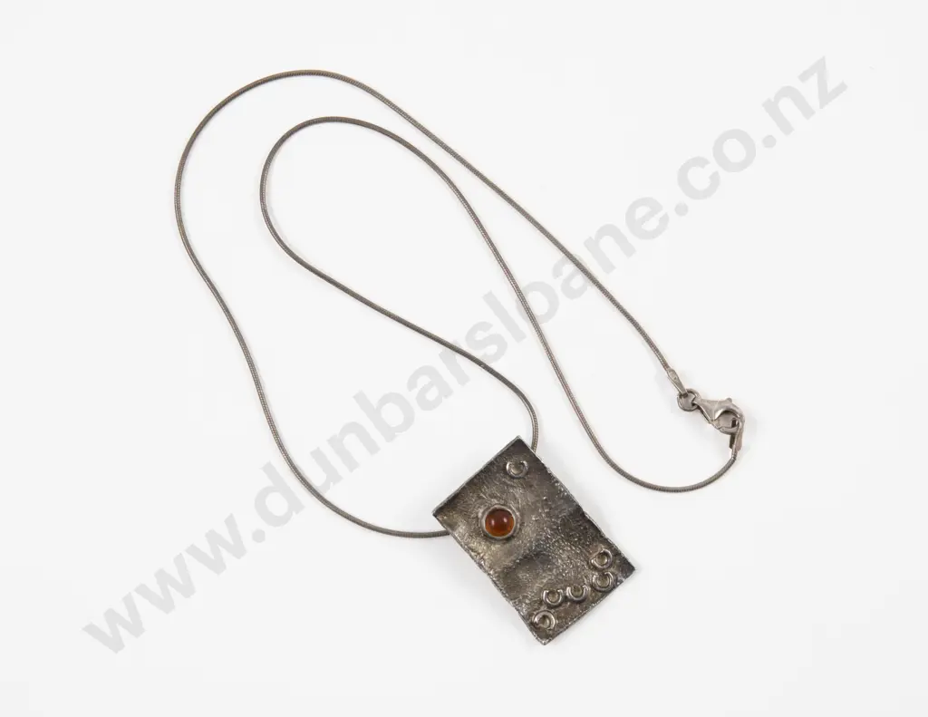 Unidentified NZ Jeweller S/S Single Amber Stone Modernist Pendant Image 1++