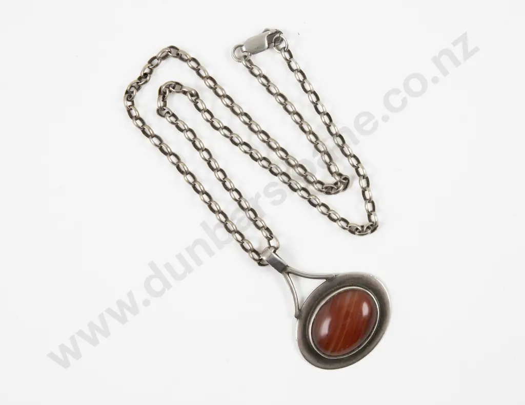 Unidentified NZ Jeweller S/S and Agate Oval Shape Modernist Pendant Image 1++
