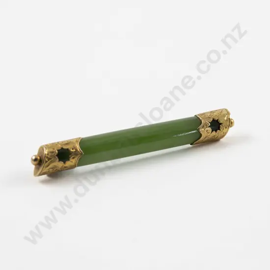 NZ 9ct Mounted Greenstone Bar Brooch