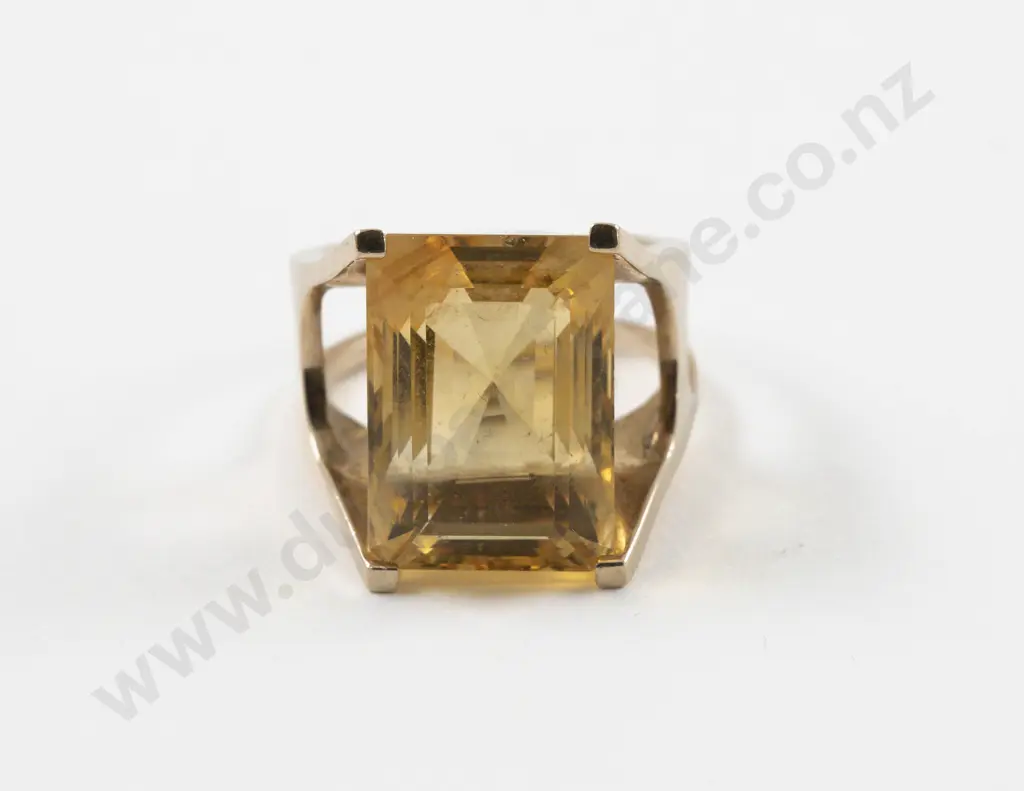 14ct Single Stone Citrine Dress Ring Image 1++