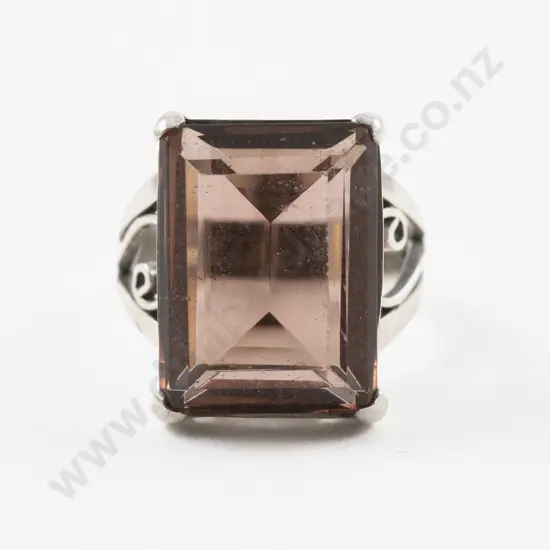 S/S Single Stone Amethyst Glass Dress Ring